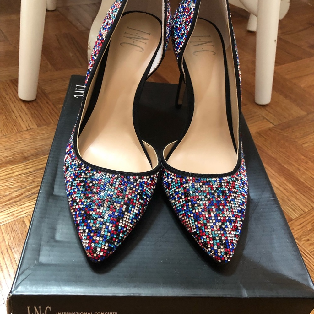 INC Kenjay Multi pixel 6.5 d’orsay heels - Picture 5 of 9
